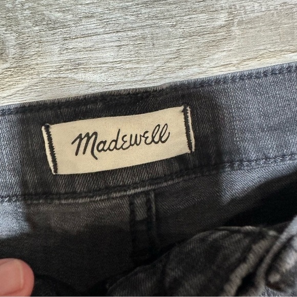 Madewell Stovepipe Jeans in Banberry Wash: Raw-Hem Edition size 27 - Picture 7 of 10